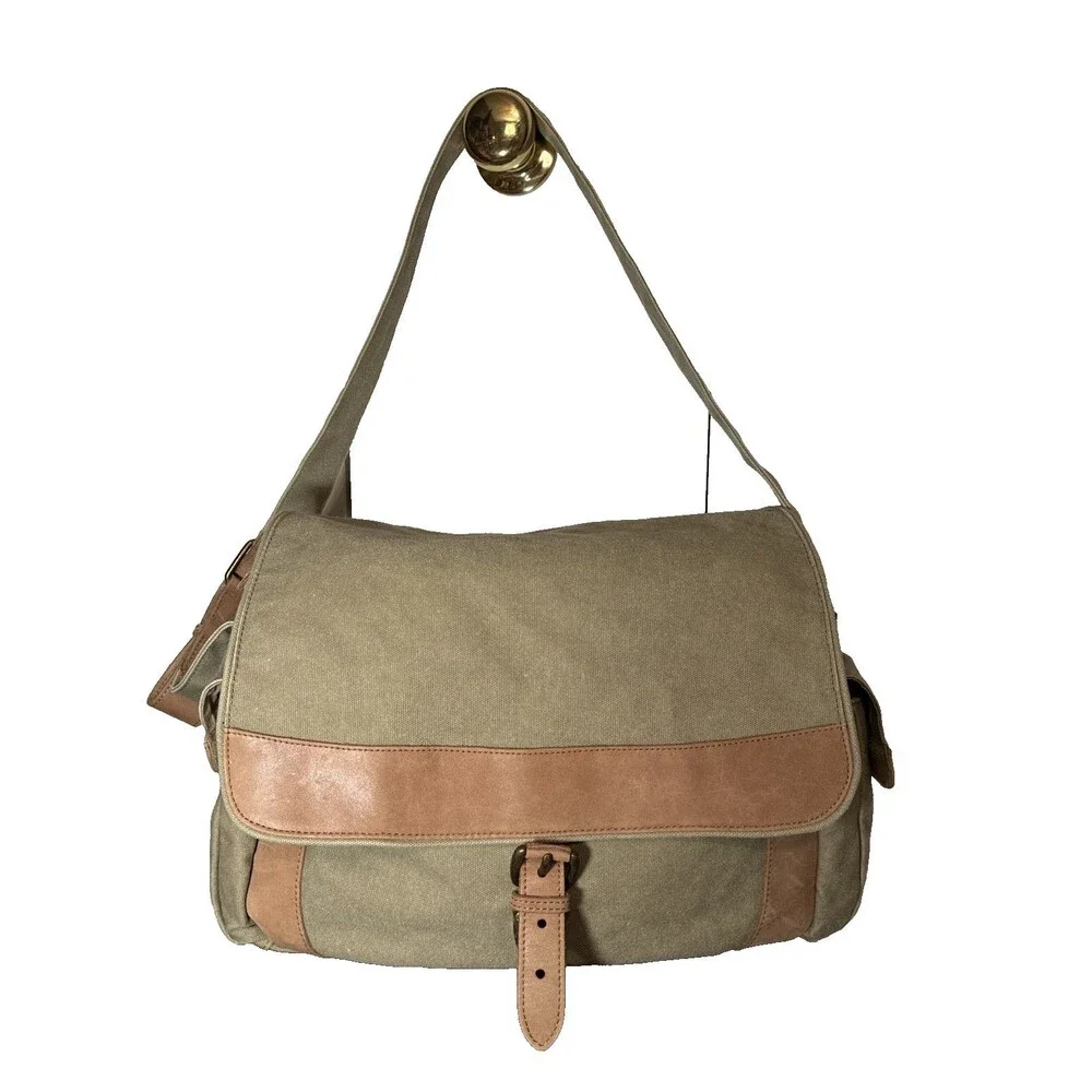LL Bean Canvas Messenger Bag Medium Khaki Green Gorpcore Goblincore Vintage